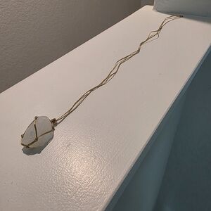 Gold Minimalist Pendant Necklace